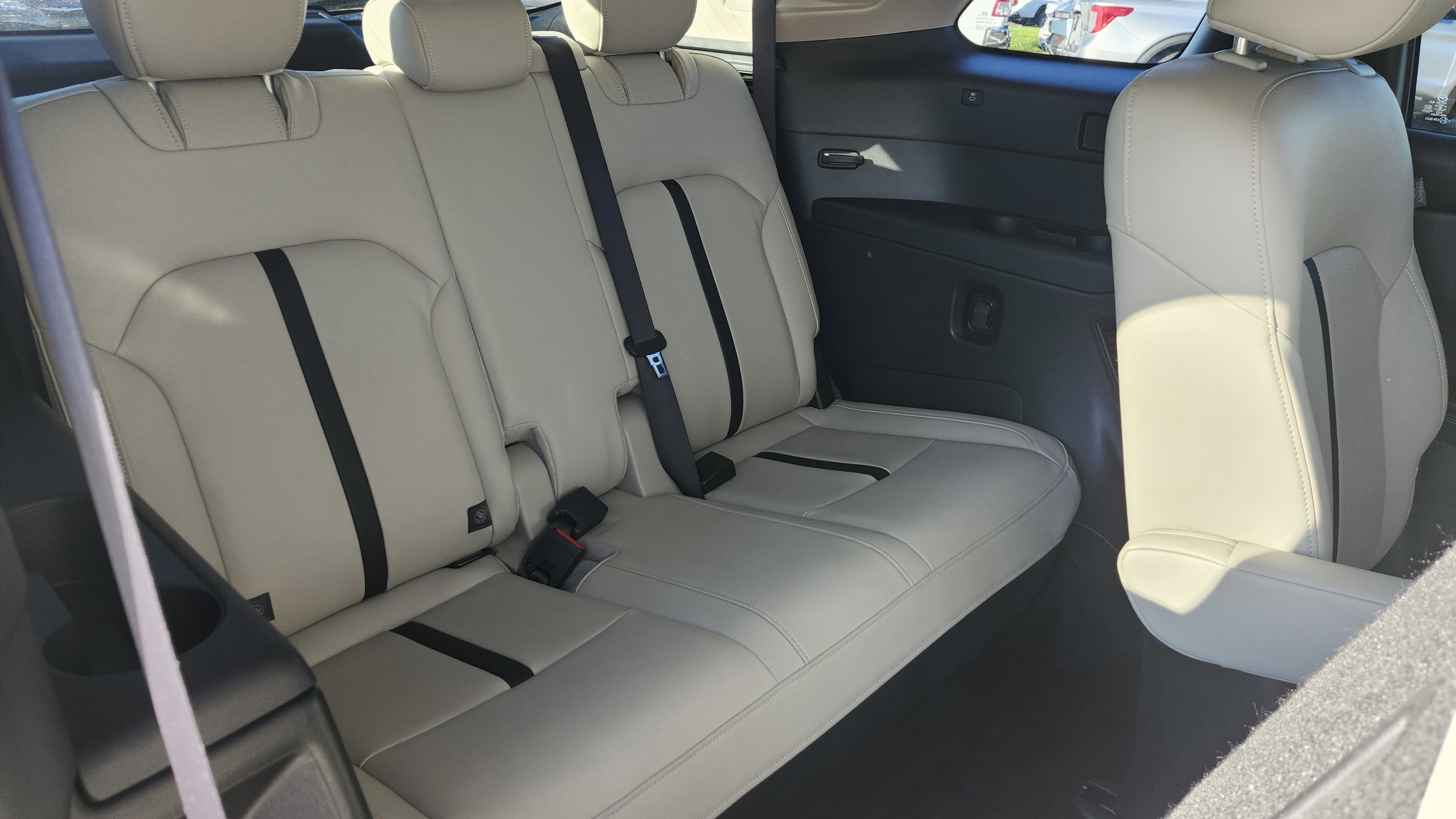 Used 2024 MAZDA CX-90 Plug-In Hybrid w/ Preferred image 13