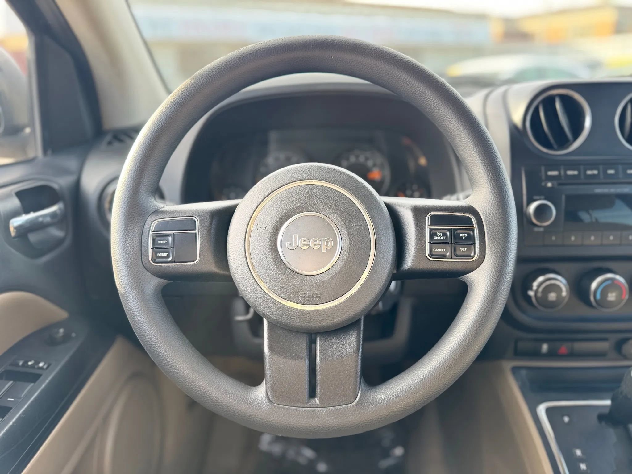 Used 2014 Jeep Compass Sport w/ Power Value Group image 18