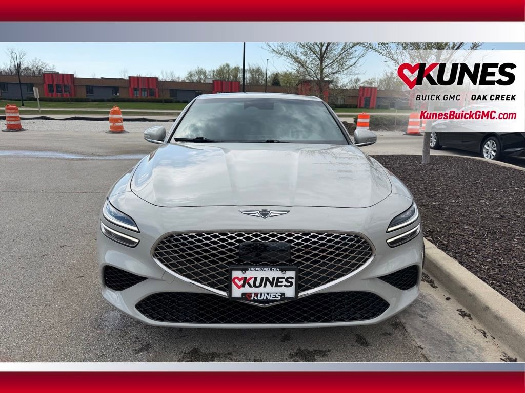 Used 2025 Genesis G70 2.5T AWD/4WD image 3