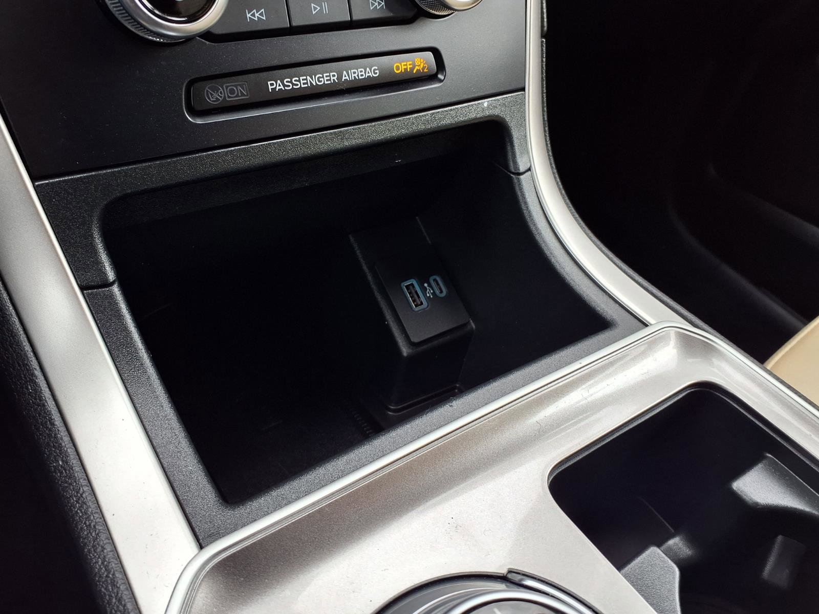 Certified 2024 Ford Edge SEL w/ Convenience Package image 13