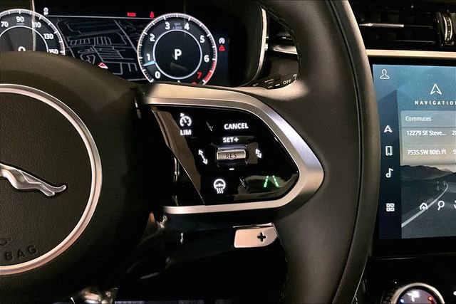 Certified 2025 Jaguar F-PACE R-Dynamic S AWD/4WD image 21