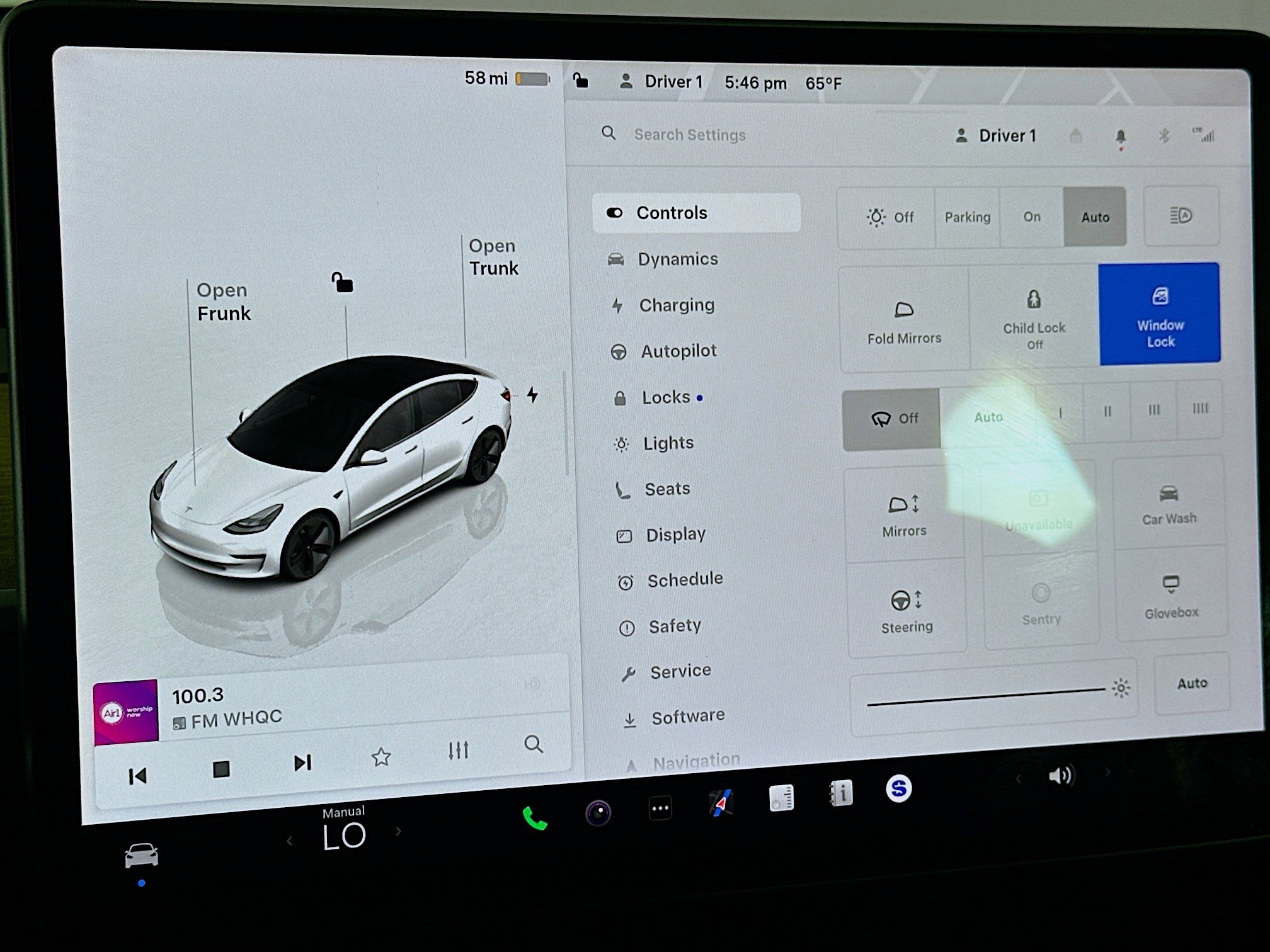 Used 2022 Tesla Model 3 Long Range AWD/4WD image 25