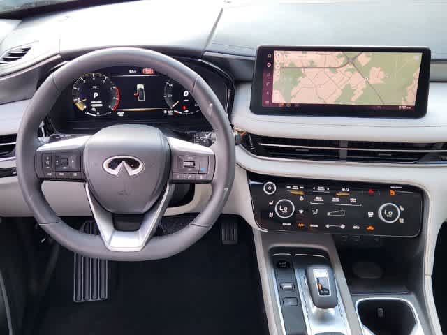 Certified 2027 INFINITI QX60 Luxe w/ Cargo Package FWD image 16