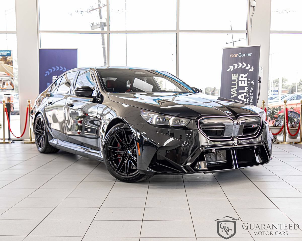 Used 2026 BMW M5 w/ Executive Package AWD/4WD image 3