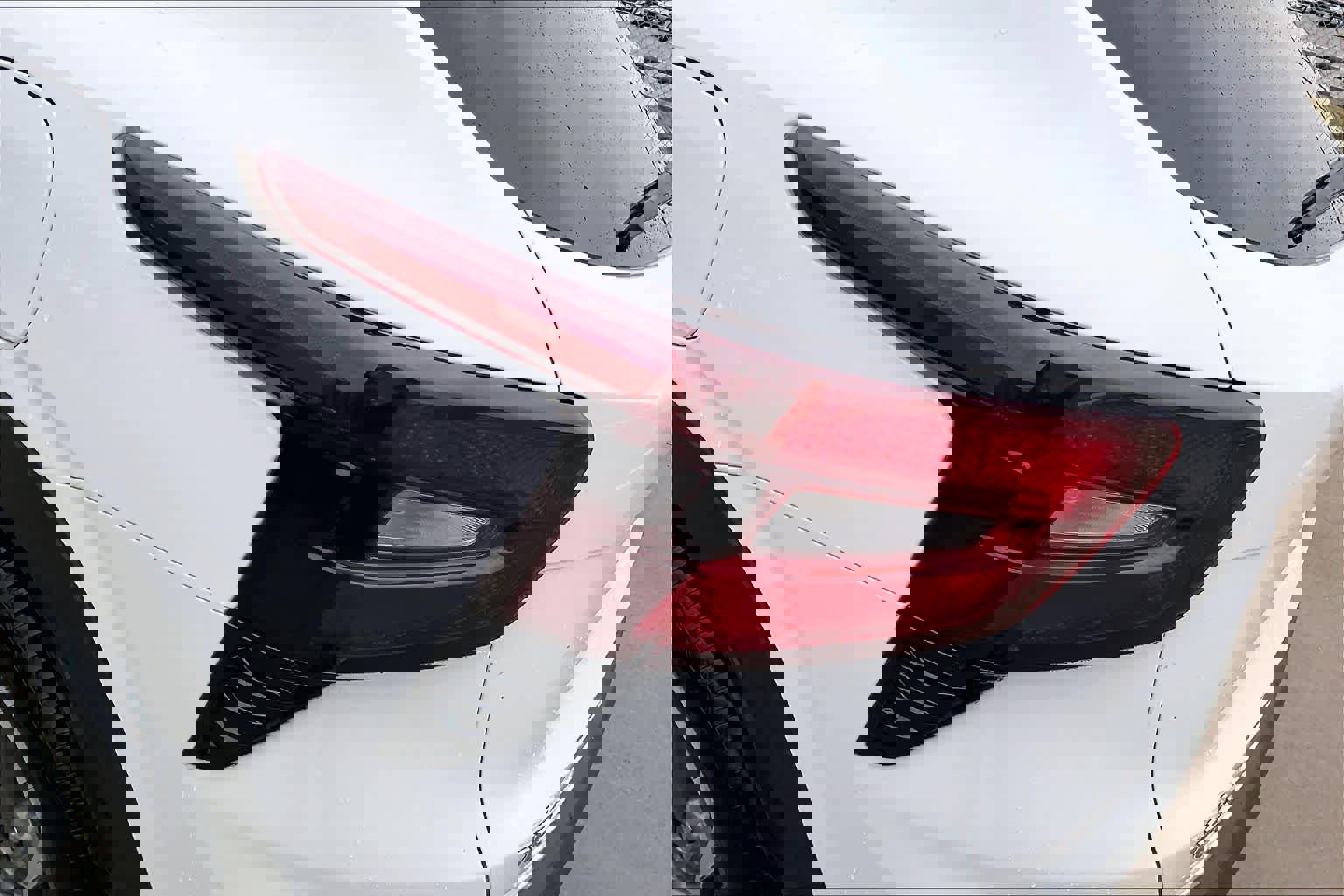 Certified 2025 Chevrolet Trax LT image 28