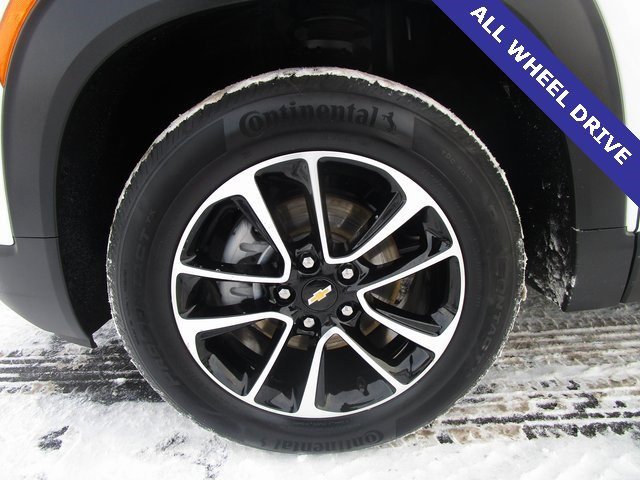 Certified 2024 Chevrolet TrailBlazer LT w/ Convenience Package image 2