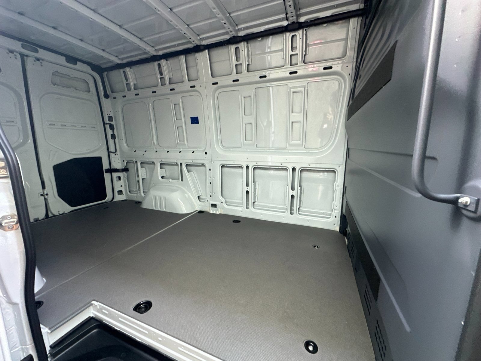 New 2025 Mercedes-Benz Sprinter 2500 image 12