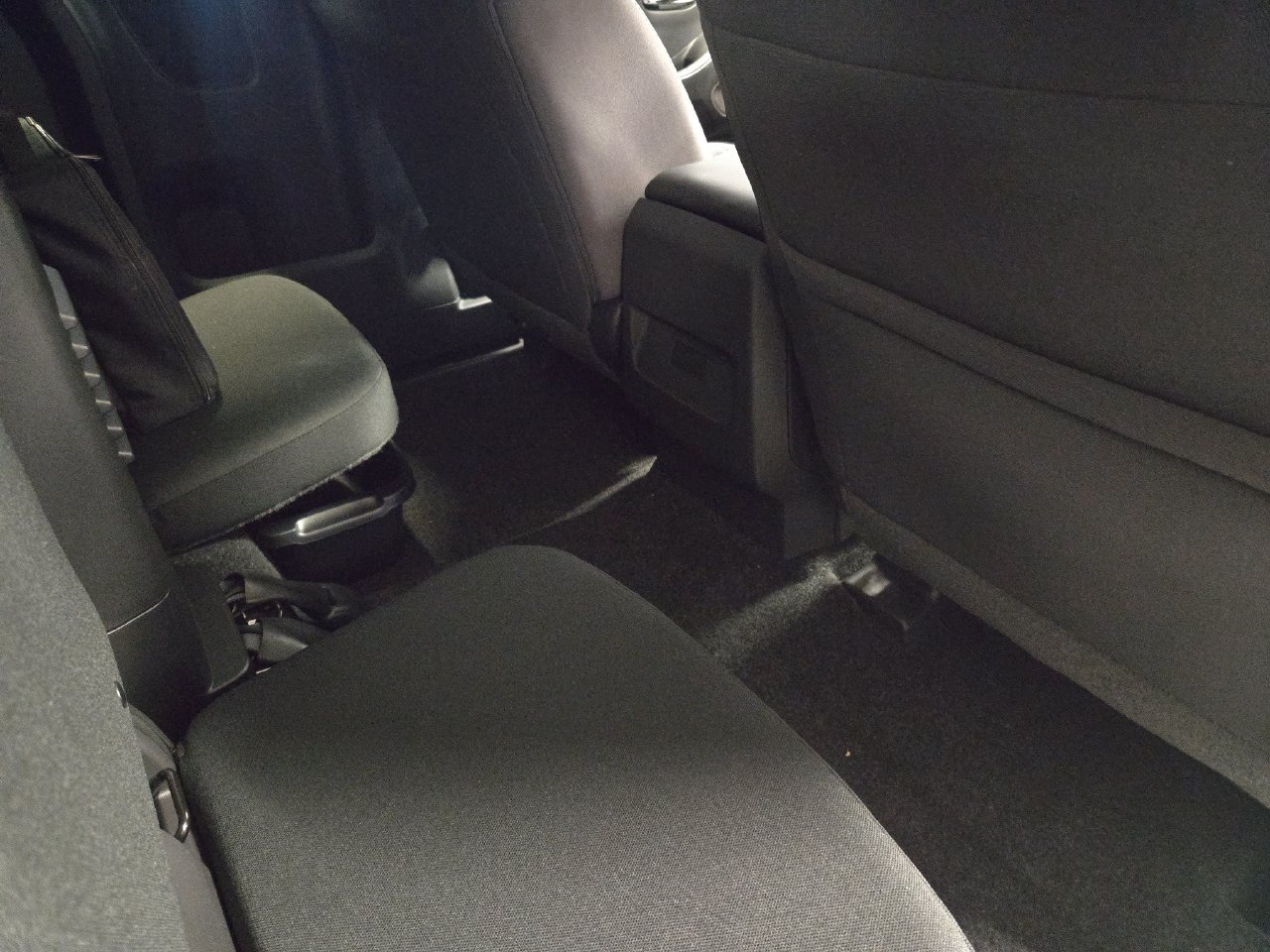 Certified 2025 Nissan Frontier SV RWD image 11