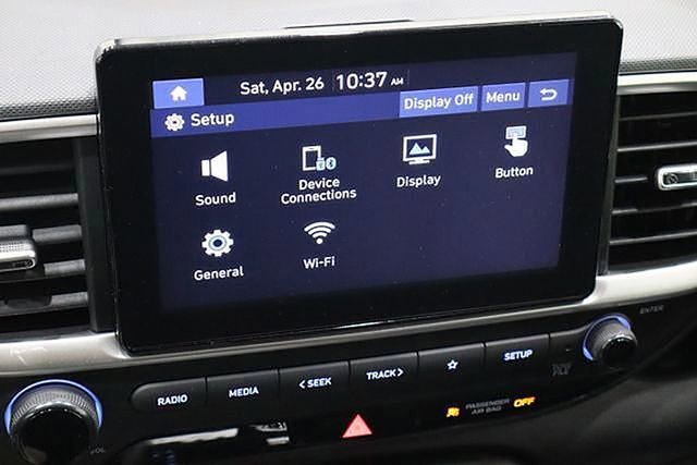 Used 2022 Hyundai Venue SEL FWD image 29