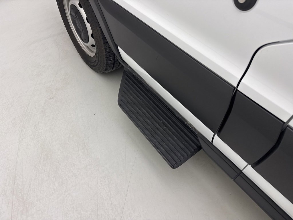 Used 2020 Ford Transit 350 XL image 14