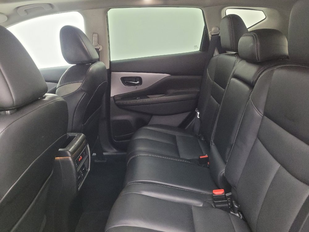 Used 2020 Nissan Murano SL w/ Moonroof Package image 18