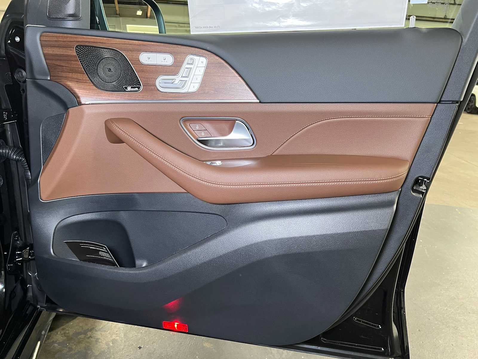 New 2026 Mercedes-Benz GLS 450 4MATIC image 10
