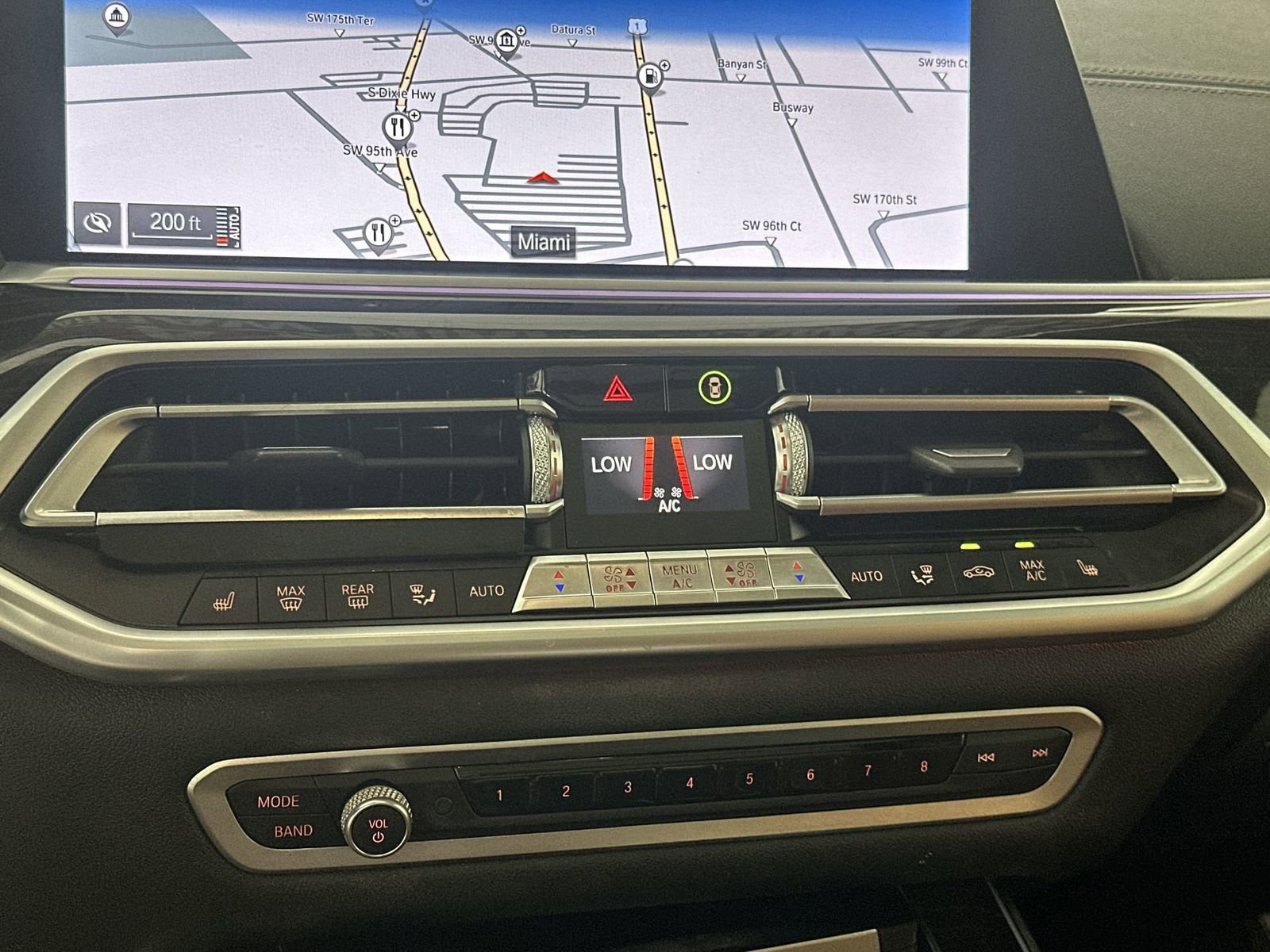 Used 2019 BMW X5 xDrive40i w/ Convenience Package AWD/4WD image 19