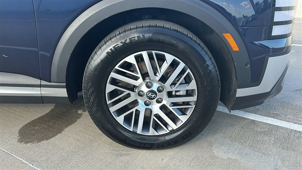 Used 2026 Hyundai Palisade SEL FWD image 16
