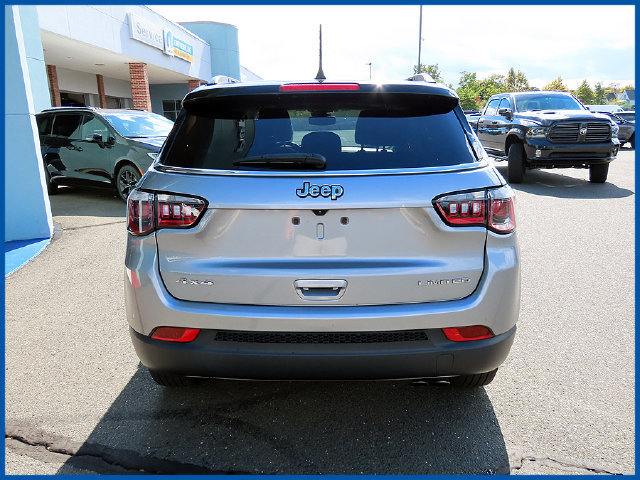Certified 2022 Jeep Compass Limited w/ Sun and Sound Group AWD/4WD image 6