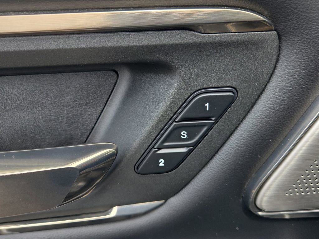 Used 2020 RAM 1500 Limited image 29