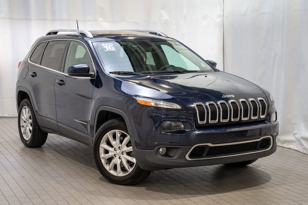 Used 2016 Jeep Cherokee Limited image 1