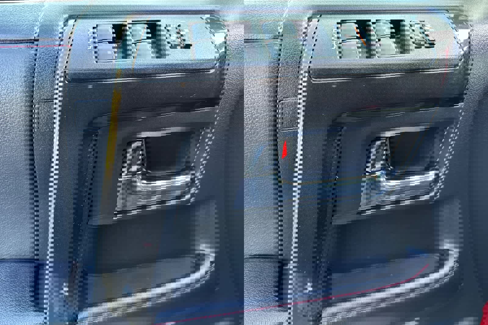 Used 2024 Toyota 4Runner TRD Off-Road image 10