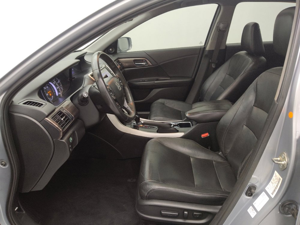 Used 2017 Honda Accord EX-L image 17