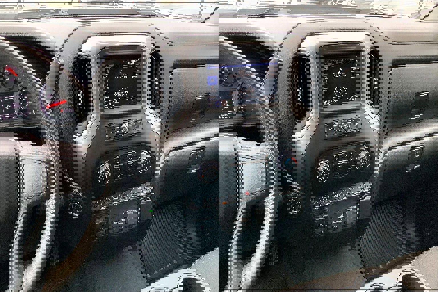 Used 2025 Chevrolet Silverado 2500 Custom w/ Custom Value Package image 6