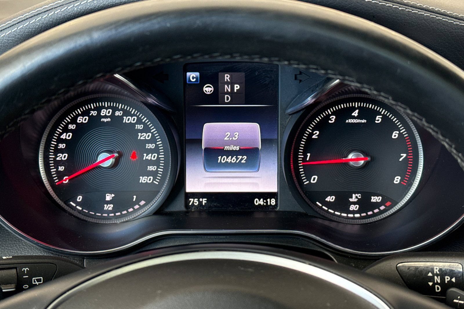 Used 2017 Mercedes-Benz GLC 300 4MATIC image 32