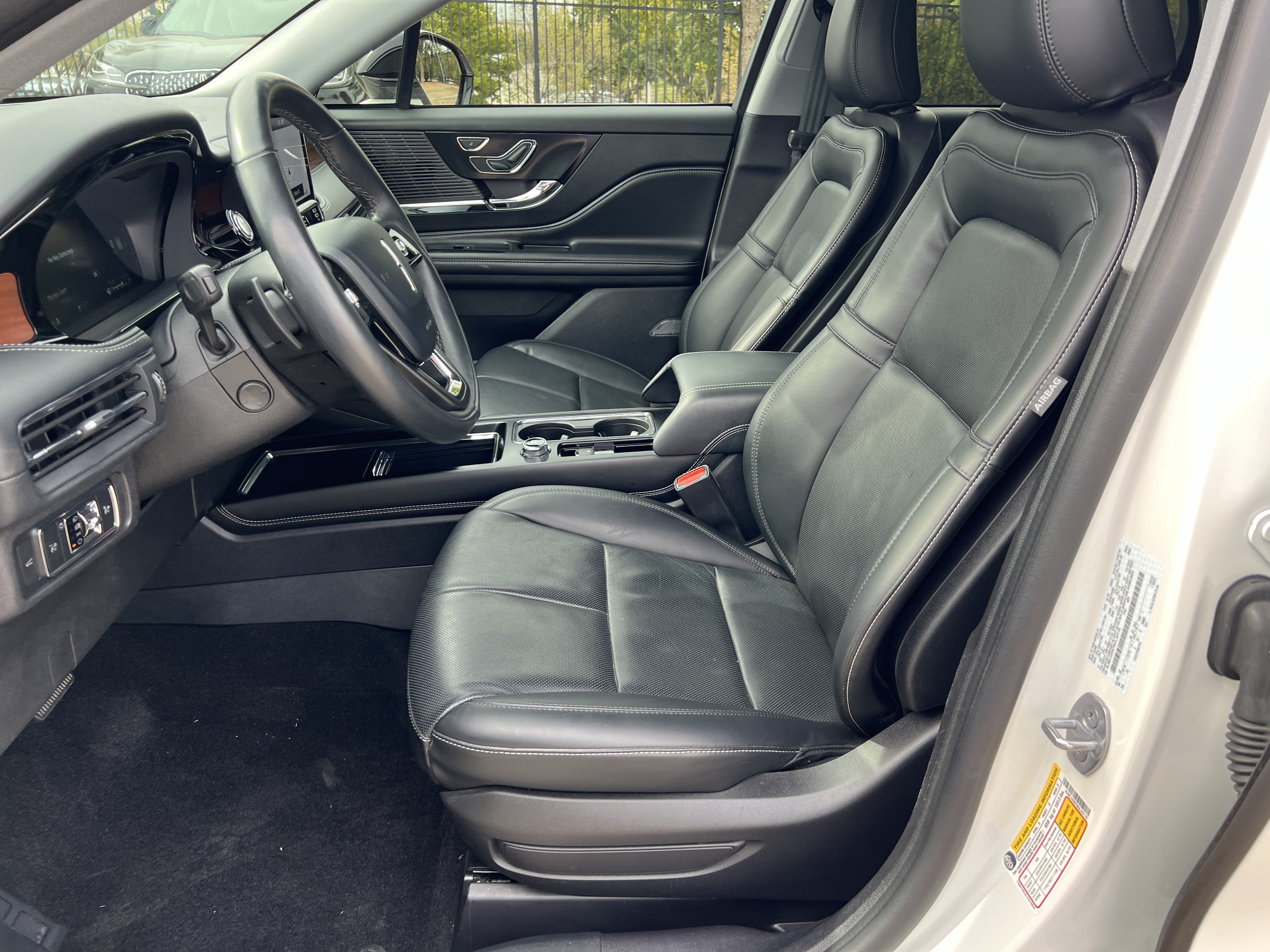 Certified 2022 Lincoln Corsair Reserve w/ Elements Package AWD/4WD image 14