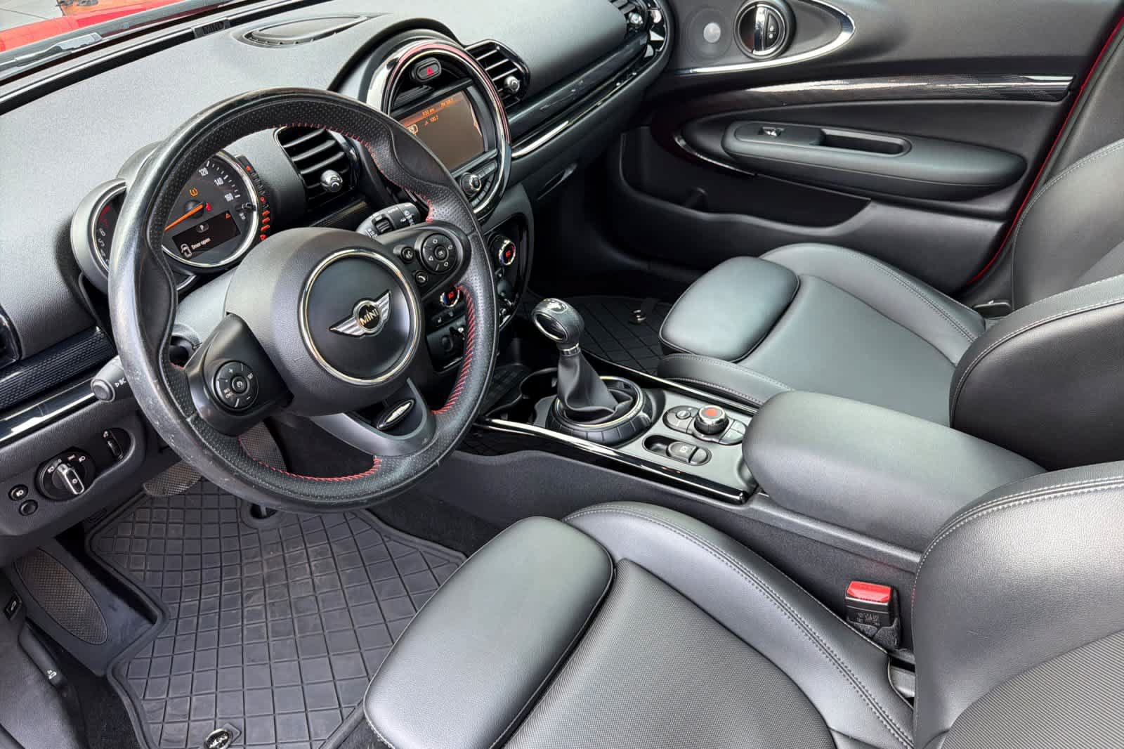 Used 2017 MINI Cooper Clubman ALL4 AWD/4WD image 13