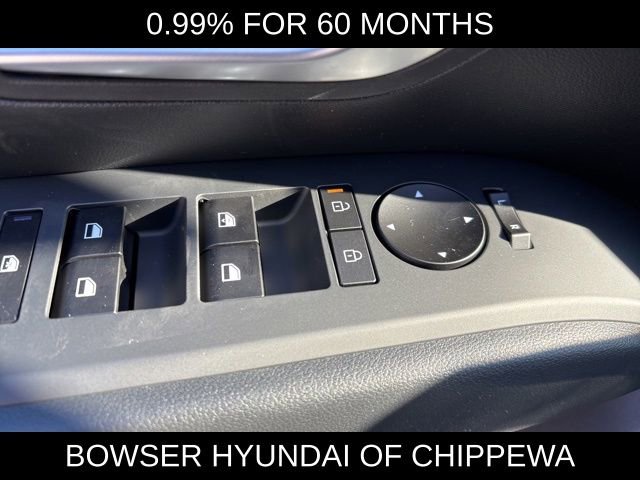 New 2026 Hyundai Tucson SE image 7