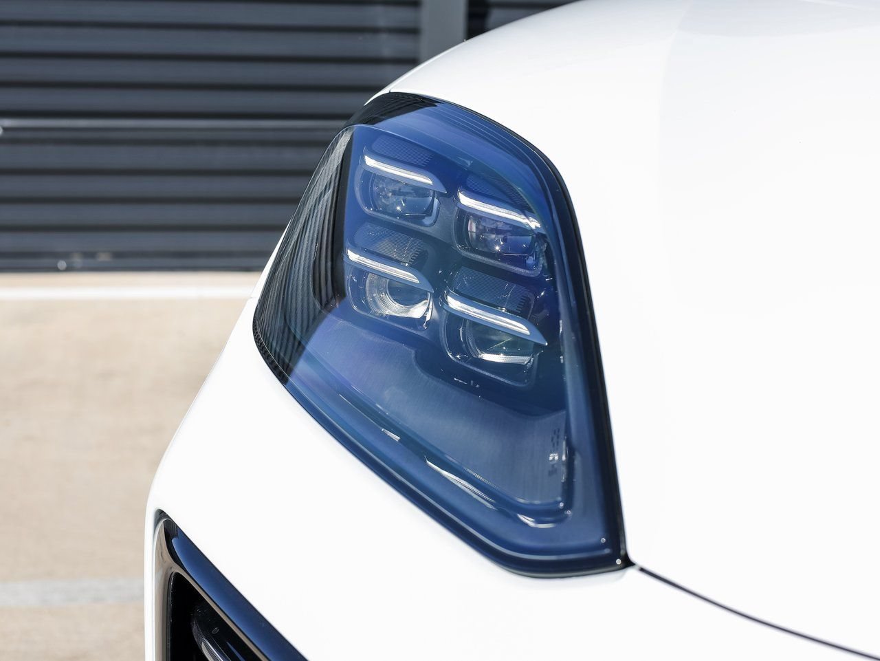 Certified 2026 Porsche Cayenne Coupe AWD/4WD image 13
