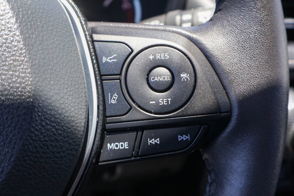 Used 2025 Toyota RAV4 XLE Premium w/ Weather Package FWD image 15