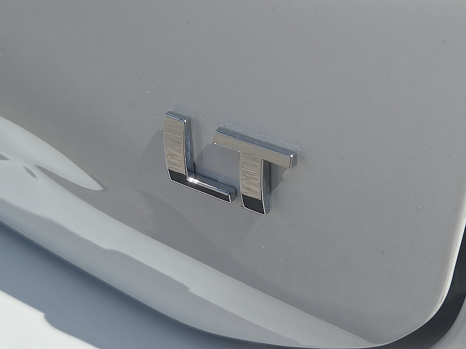 Used 2018 Chevrolet Equinox LT FWD image 8