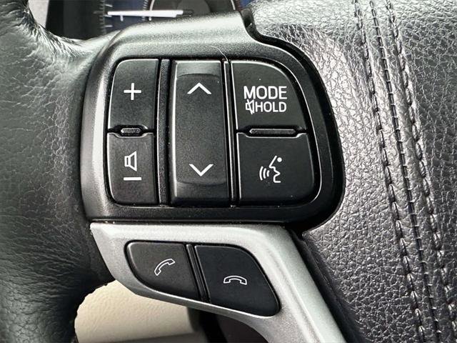 Used 2019 Toyota Sienna XLE image 30