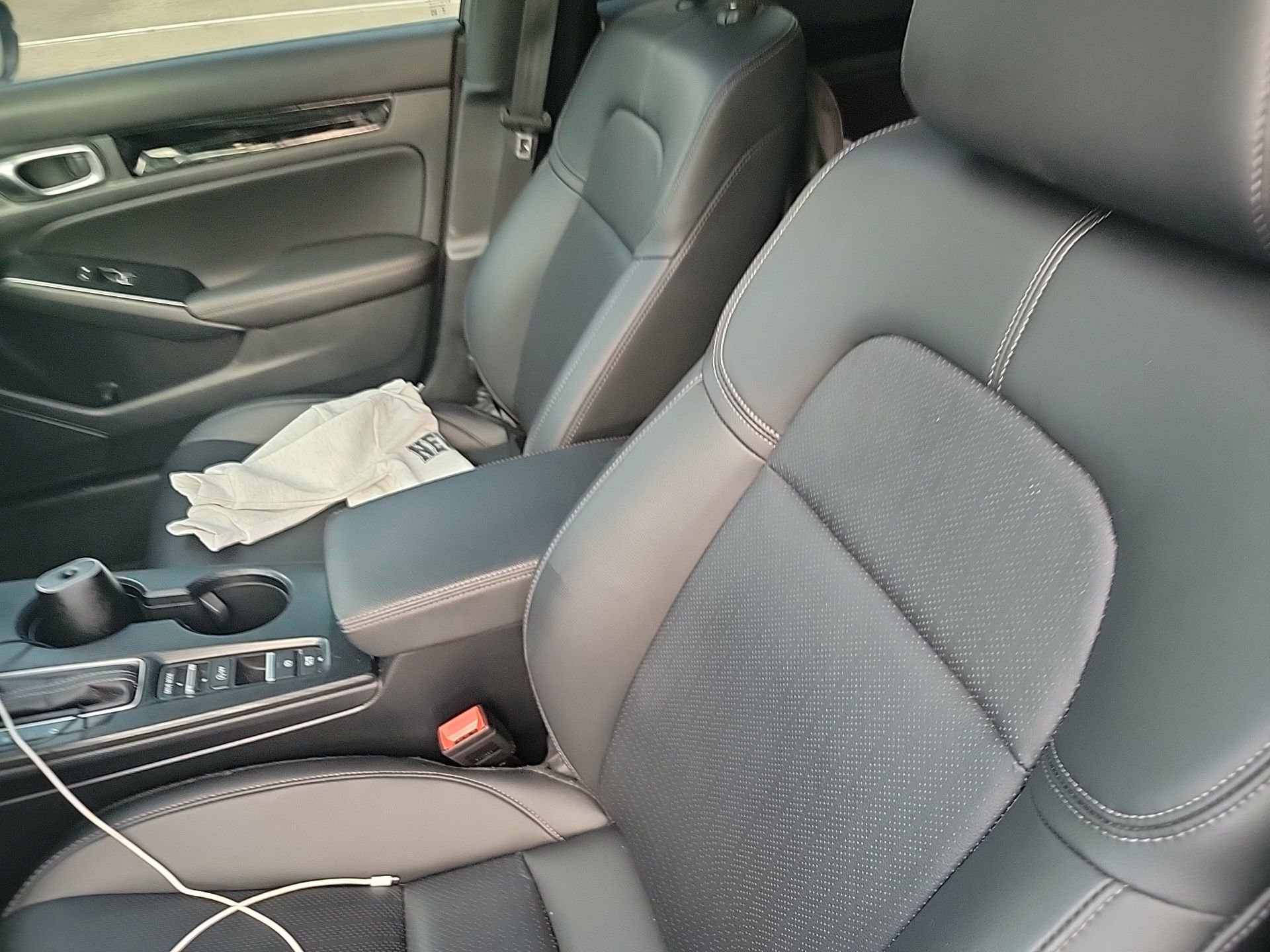 Used 2023 Honda Civic Sport Touring image 7