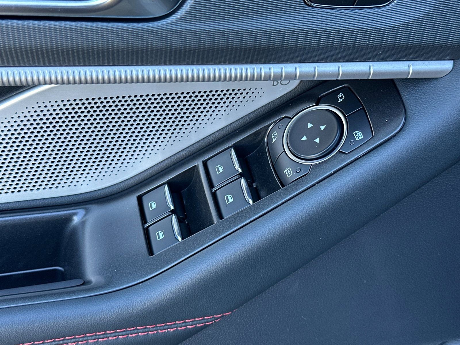 New 2026 Ford Explorer ST w/ Sun And Sound Package image 12