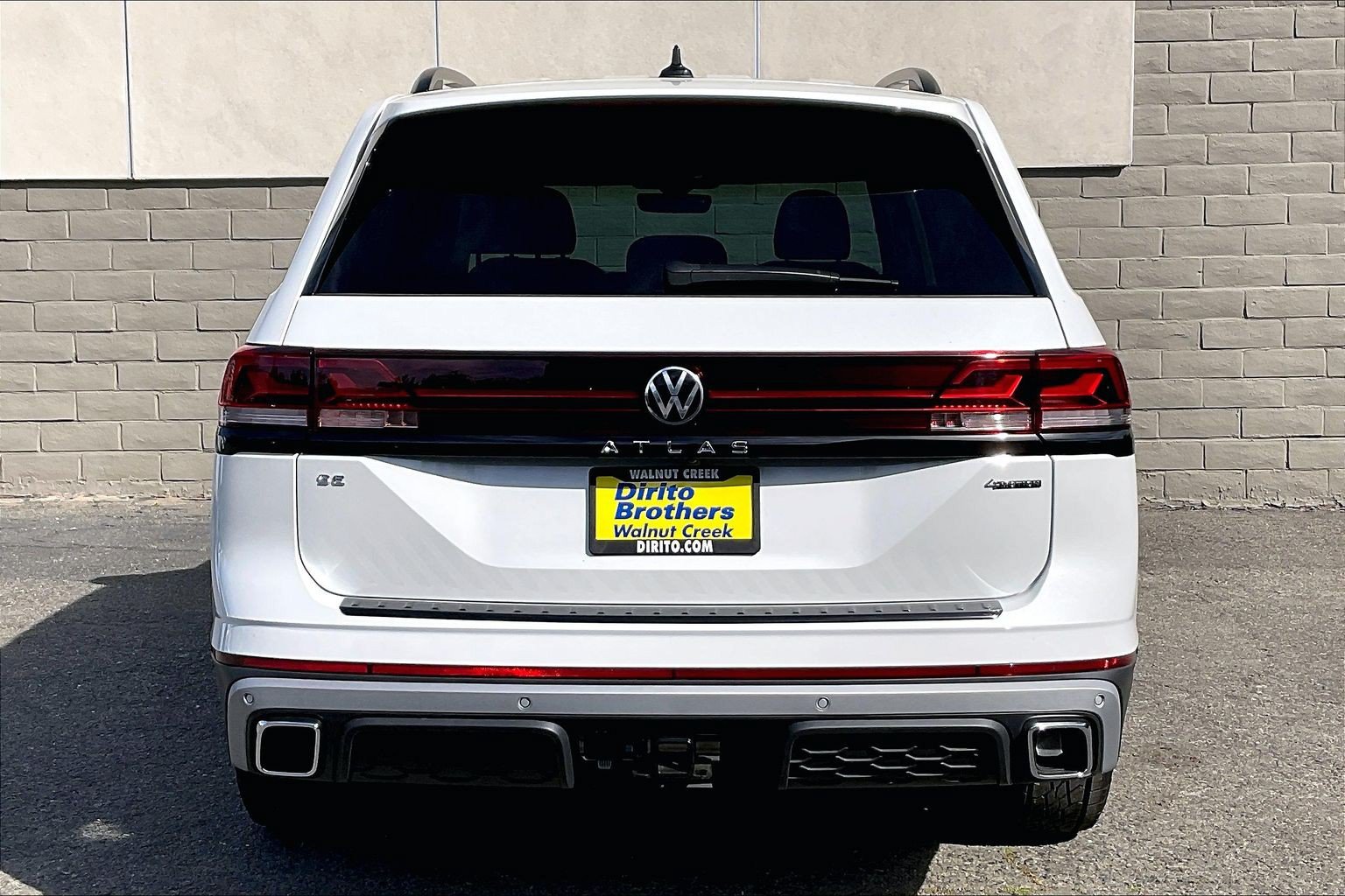 New 2026 Volkswagen Atlas Peak Edition AWD/4WD image 3