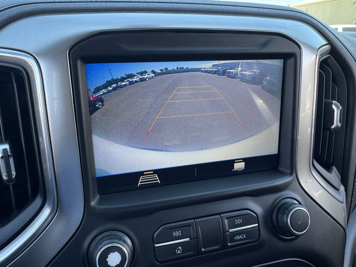 Used 2020 Chevrolet Silverado 1500 LT w/ All-Star Edition AWD/4WD image 31