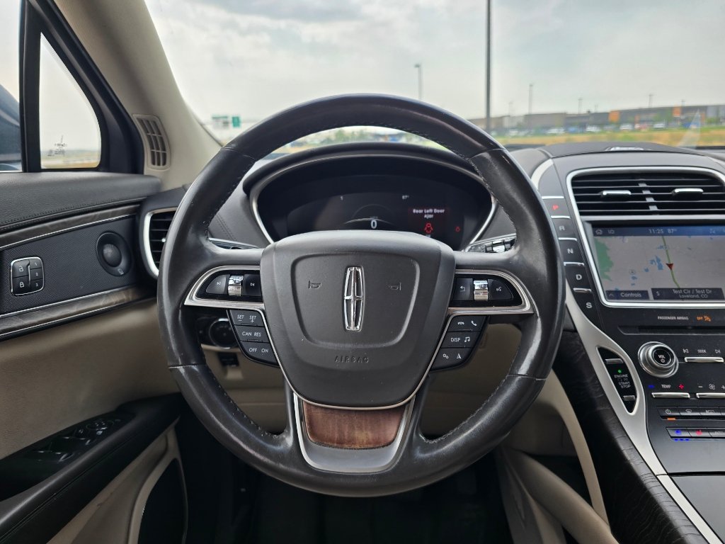 Used 2019 Lincoln Nautilus Reserve w/ Cargo Utility Package AWD/4WD image 28
