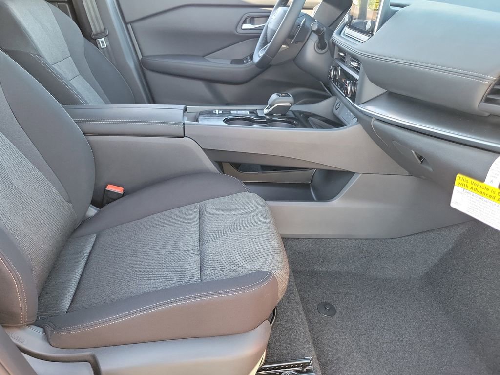 New 2026 Nissan Rogue SV image 18