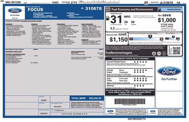 Used 2018 Ford Focus SE w/ Cold Weather Package FWD image 2