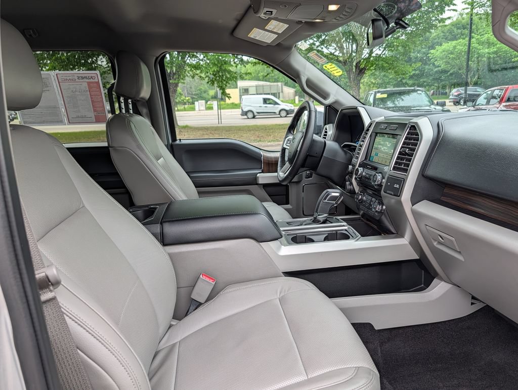 Used 2016 Ford F150 Lariat AWD/4WD image 19