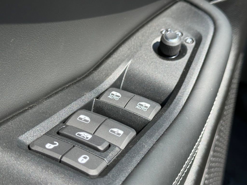 New 2026 Jeep Grand Cherokee Limited Reserve image 17