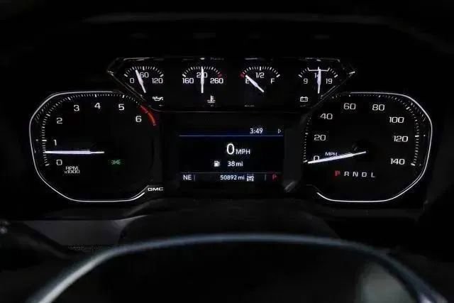 Used 2022 GMC Sierra 2500 SLE w/ SLE Convenience Package image 24