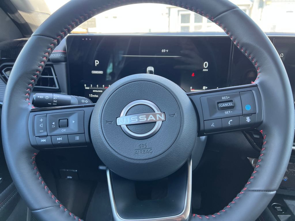New 2026 Nissan Kicks SR w/ Cold Weather Package AWD/4WD image 19