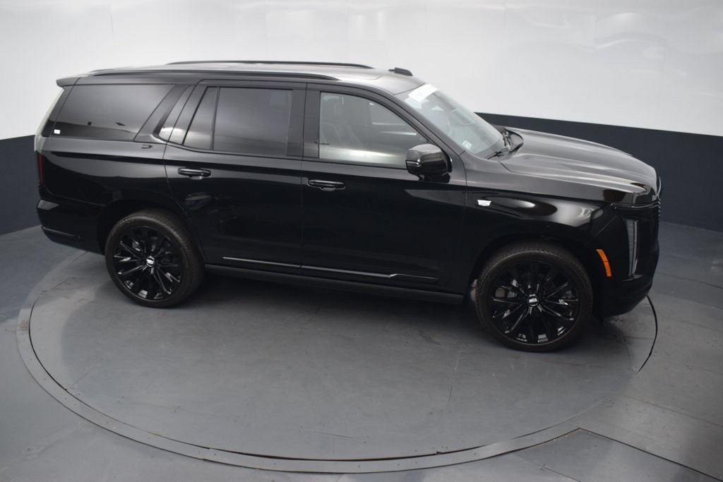 Certified 2026 Cadillac Escalade Platinum Sport w/ LPO, ONYX Package AWD/4WD image 49