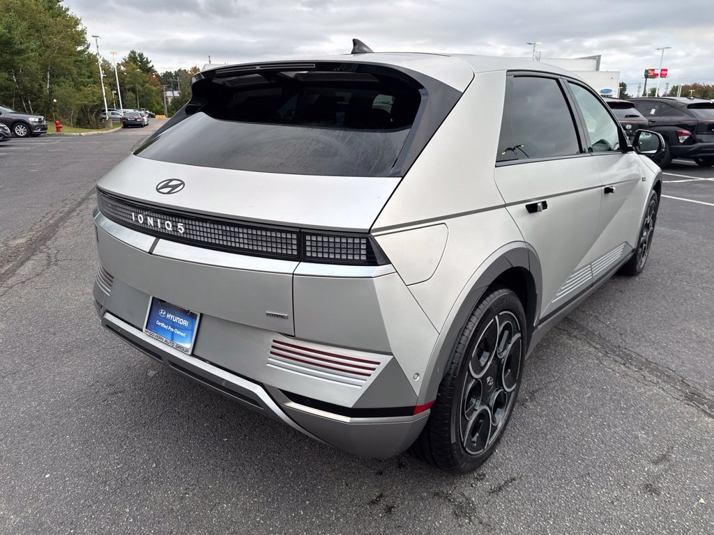 Certified 2024 Hyundai Ioniq 5 Limited AWD/4WD image 5