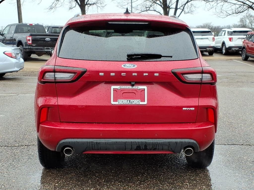 Used 2024 Ford Escape ST-Line w/ Tech Pack #1 image 4