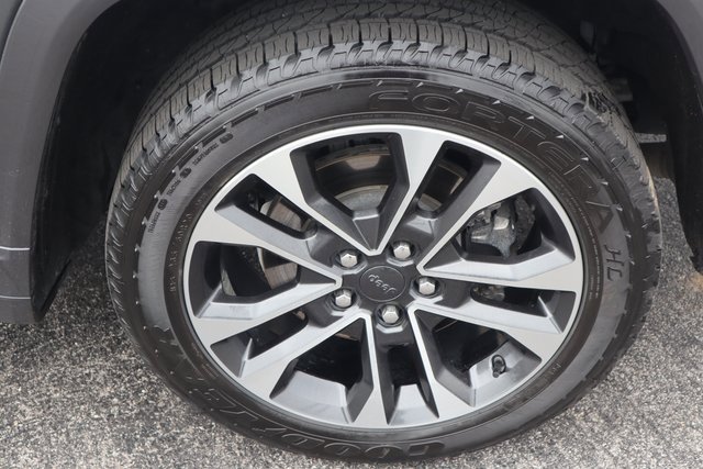 Used 2022 Jeep Grand Cherokee L Overland image 27