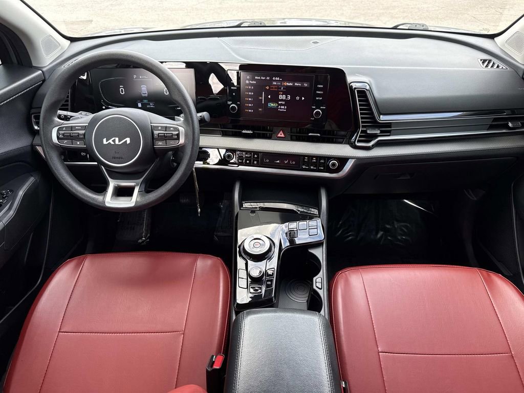 Used 2023 Kia Sportage LX FWD image 17