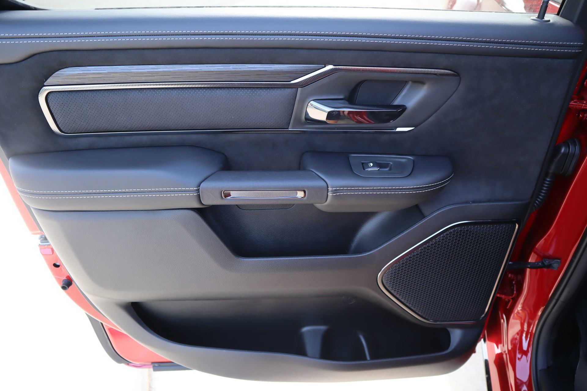 New 2026 RAM 1500 RHO AWD/4WD image 17