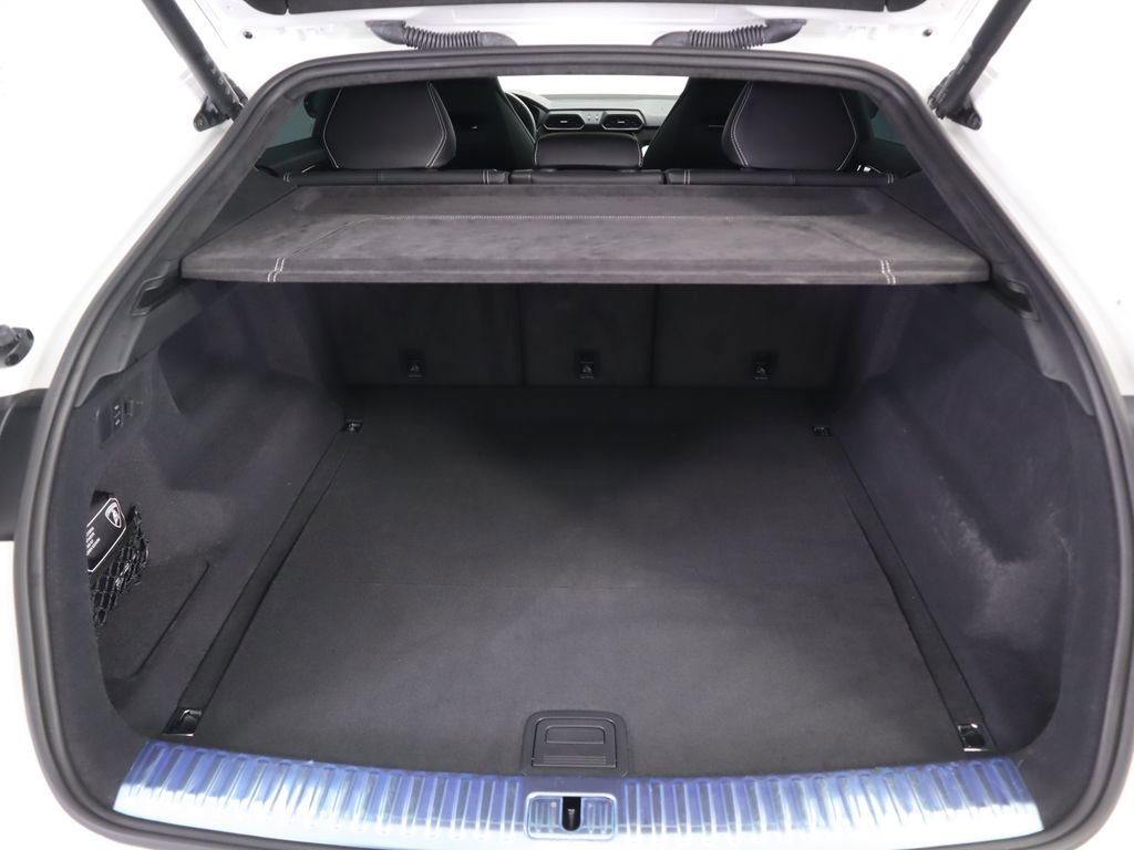 Used 2022 Lamborghini Urus image 29